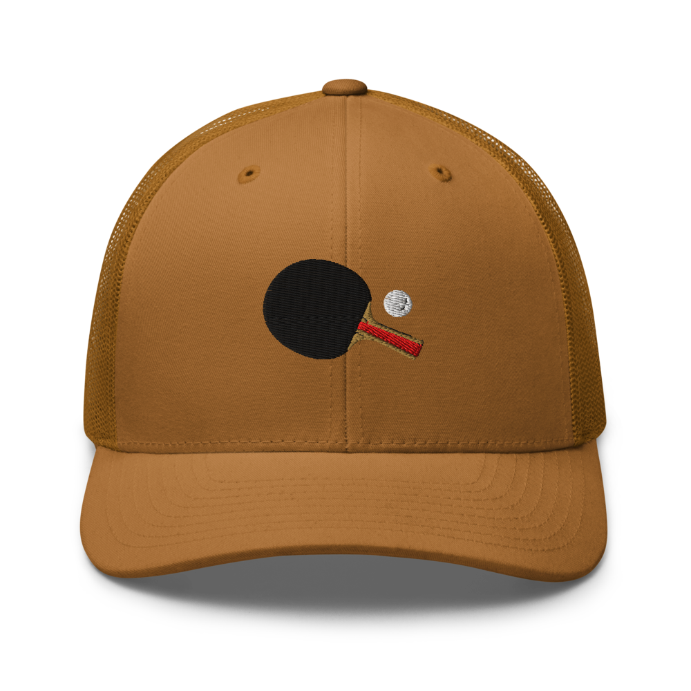Gorra Trucker Bordada – Heritage Embroidery Edition