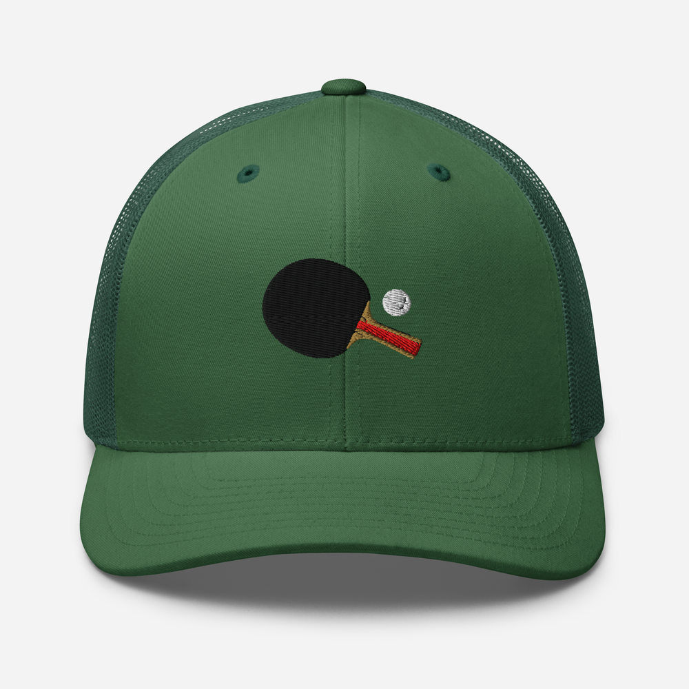 Gorra Trucker Bordada – Heritage Embroidery Edition