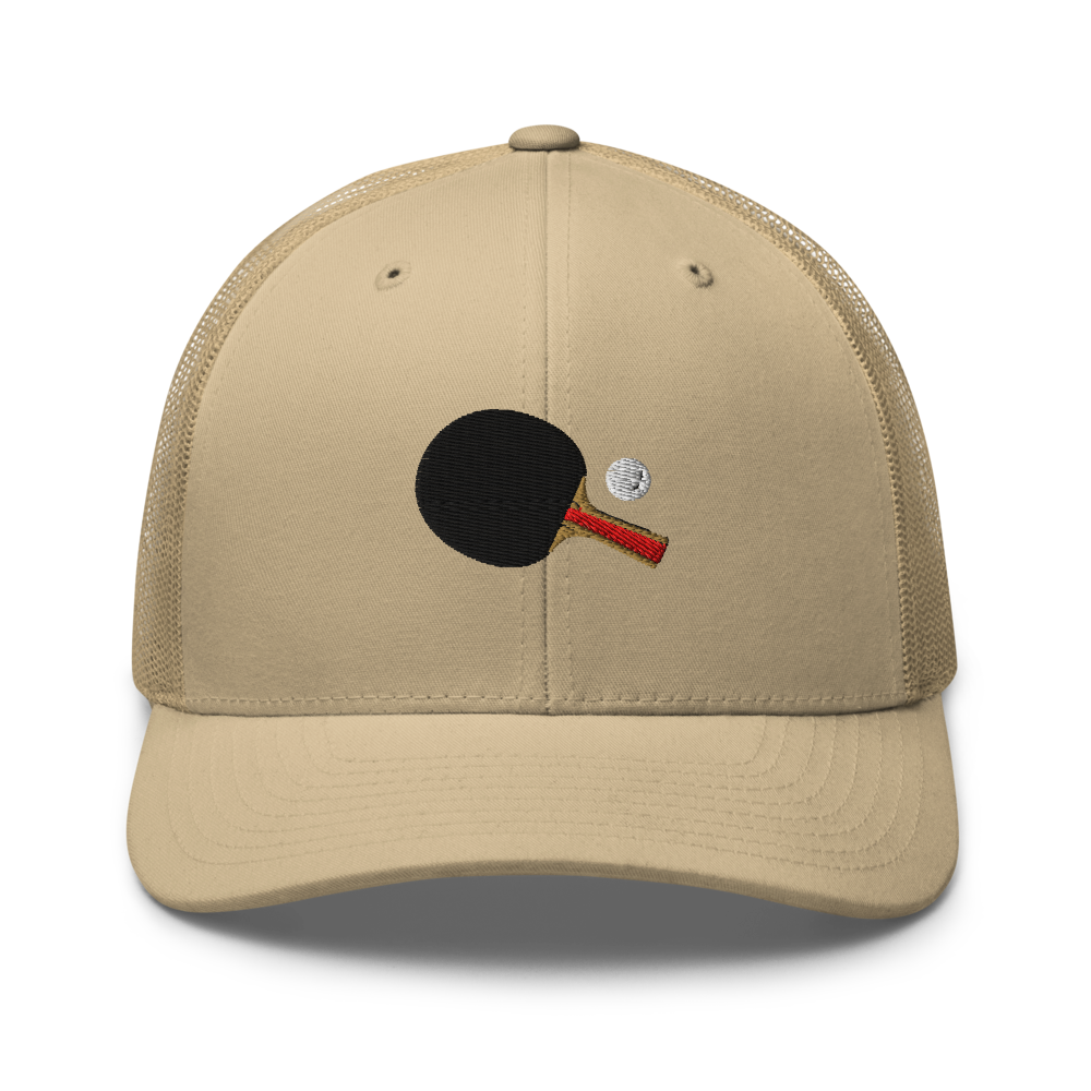 Gorra Trucker Bordada – Heritage Embroidery Edition